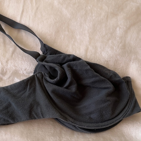 Skims Lightly Lined Underwire Bra - Picture 8 of 10